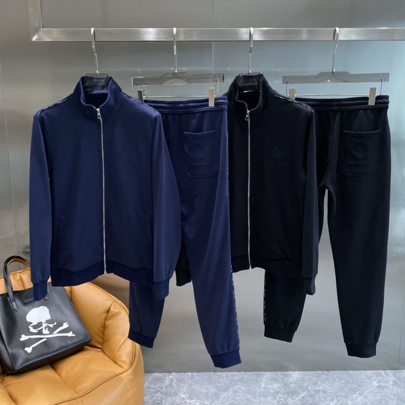 L0r0 P1ana suits